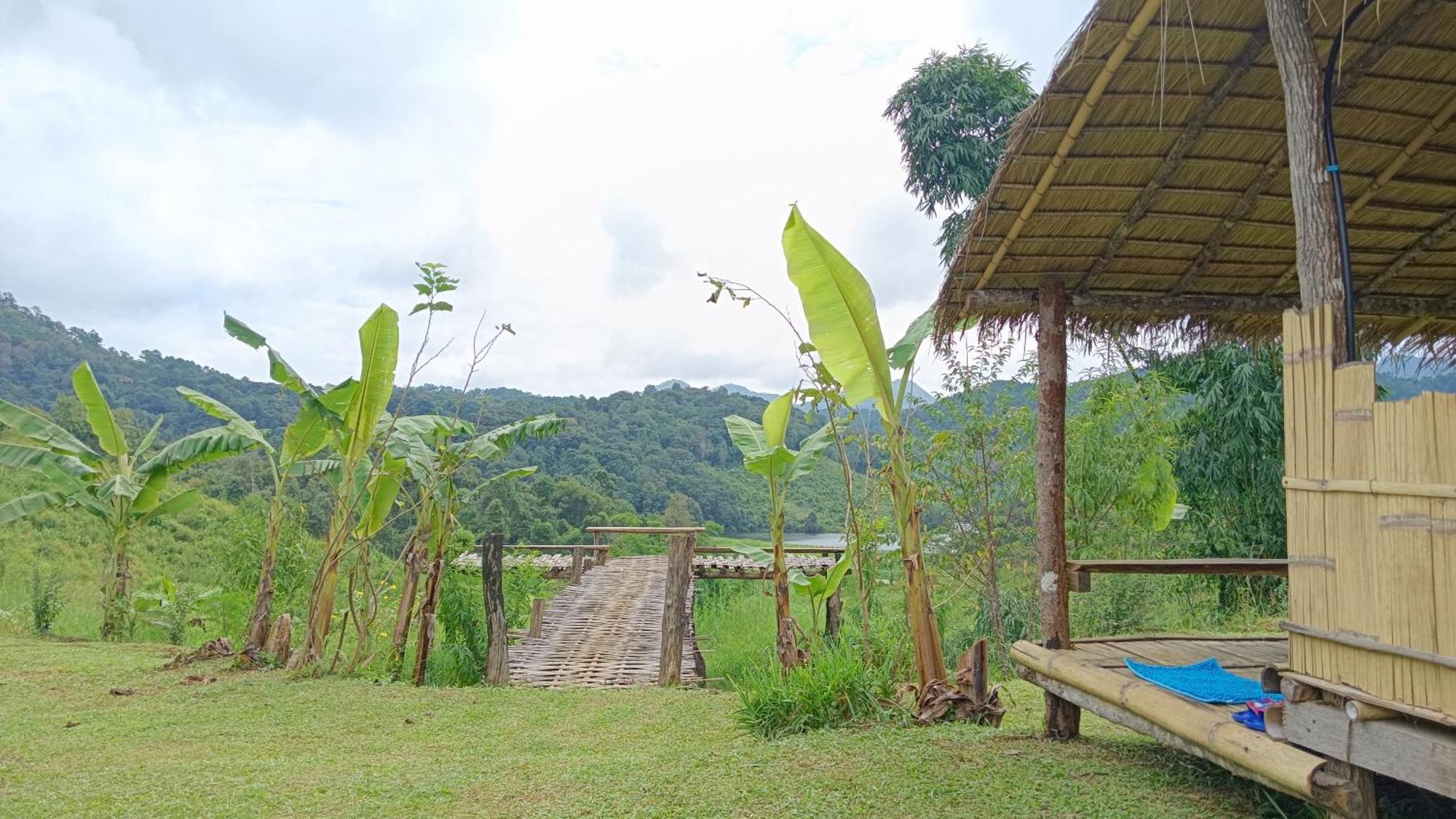 ไร่นิธิสุนทร Nithisoonthon Farmstay Мехонгсон Екстер'єр фото