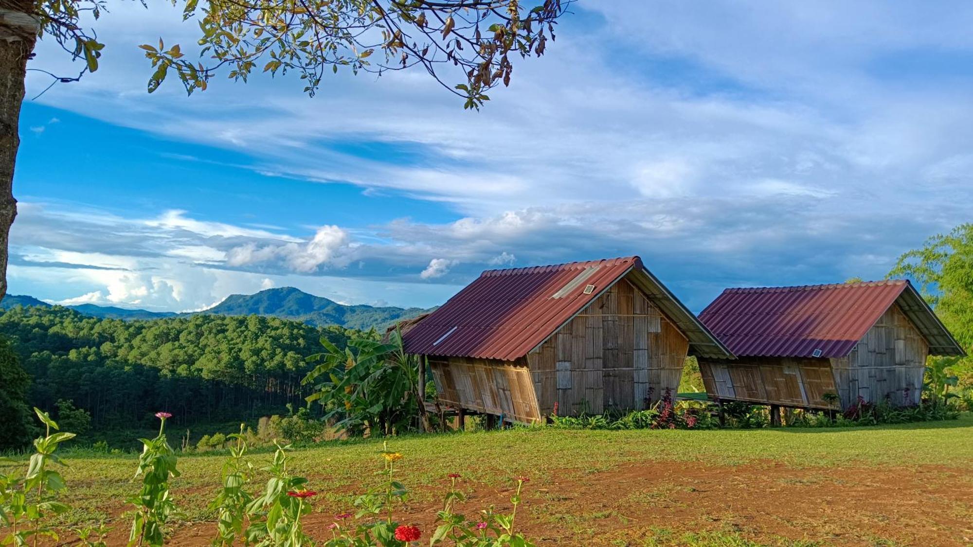 ไร่นิธิสุนทร Nithisoonthon Farmstay Мехонгсон Екстер'єр фото