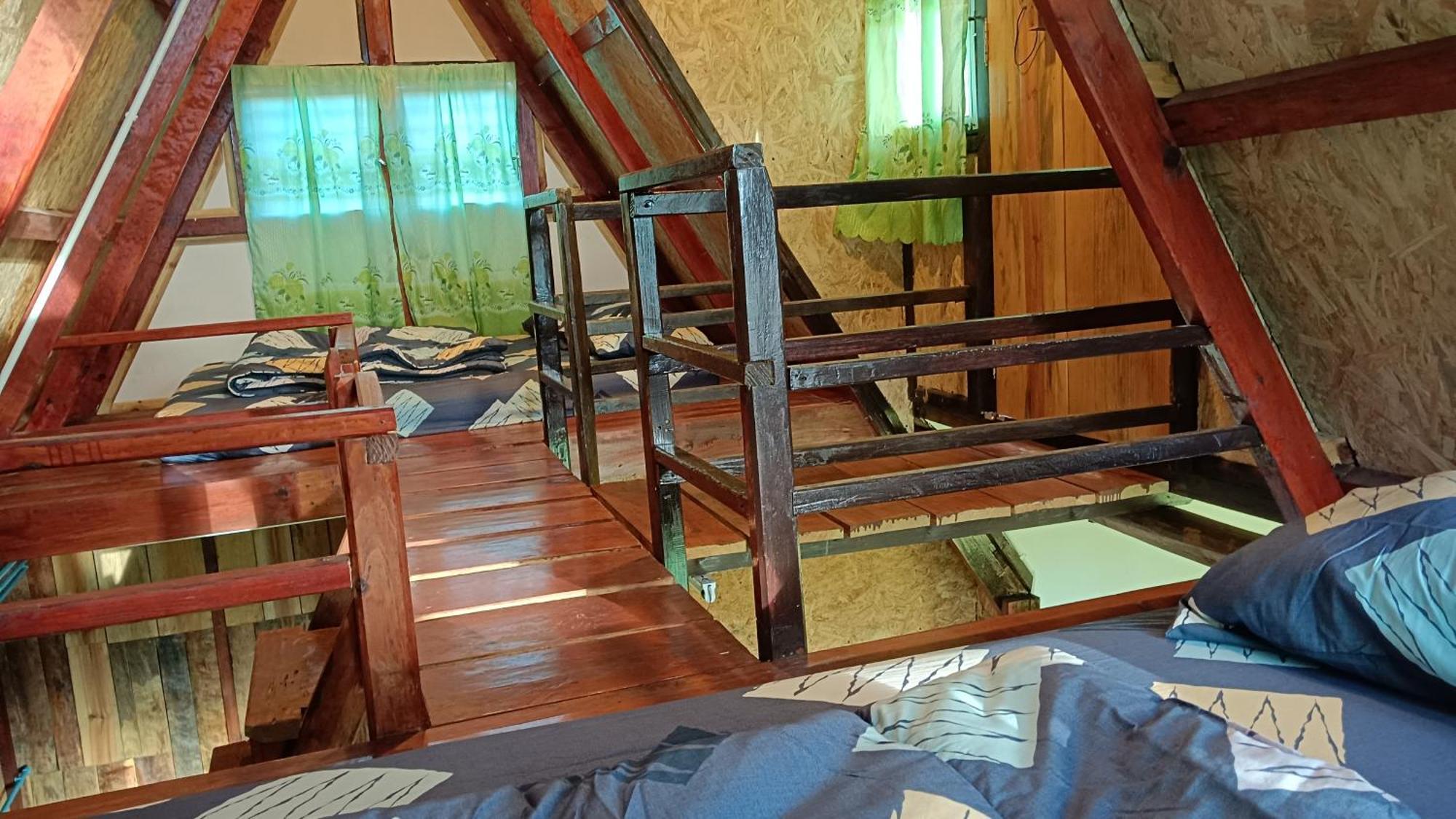 ไร่นิธิสุนทร Nithisoonthon Farmstay Мехонгсон Екстер'єр фото