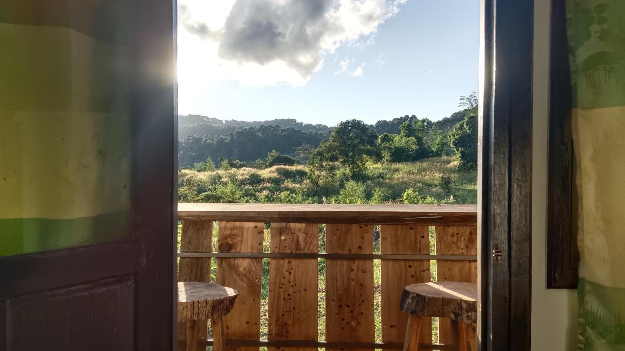 ไร่นิธิสุนทร Nithisoonthon Farmstay Мехонгсон Екстер'єр фото
