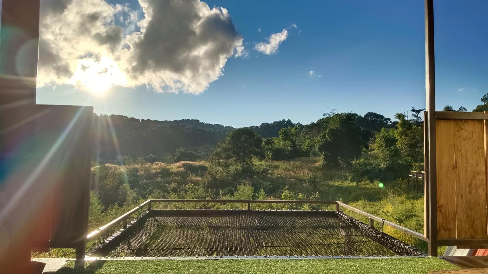 ไร่นิธิสุนทร Nithisoonthon Farmstay Мехонгсон Екстер'єр фото